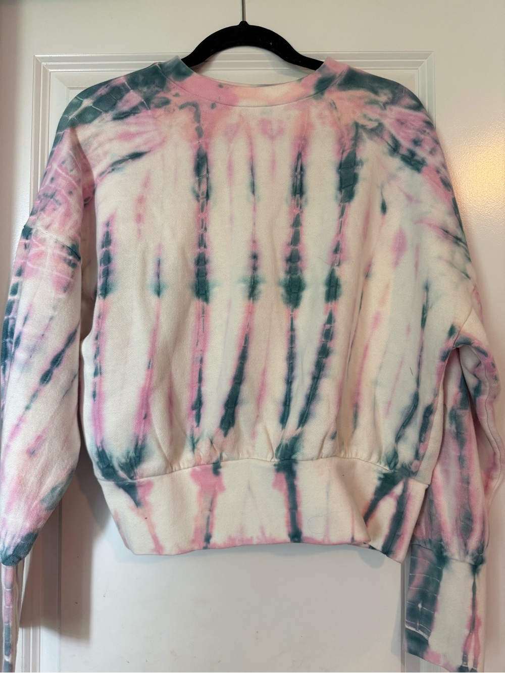 Old navy tie dye sweatshirt